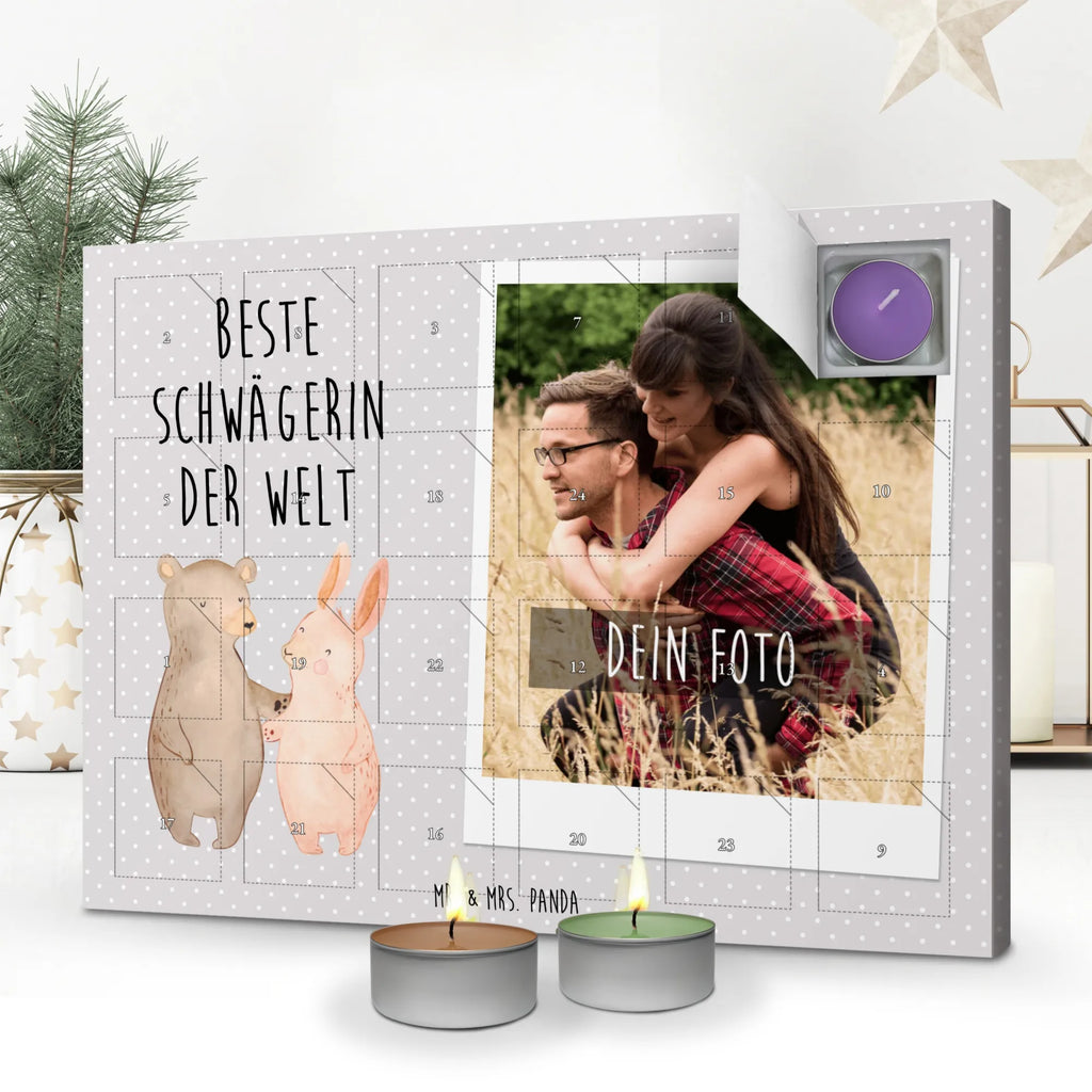 Personalisierter Duftkerzen Foto Adventskalender Hase Beste Schwägerin der Welt Personalisierter Duftkerzen Foto Adventskalender, für, Dankeschön, Geschenk, Schenken, Geburtstag, Geburtstagsgeschenk, Geschenkidee, Danke, Bedanken, Mitbringsel, Freude machen, Geschenktipp, Schwägerin, Schwähgerin, Schwippschwägerin, Familie, Verwandtschaft, angeheiratet, Frau, Ehemann, Schwester, Ehefrau, Bruder, Partner