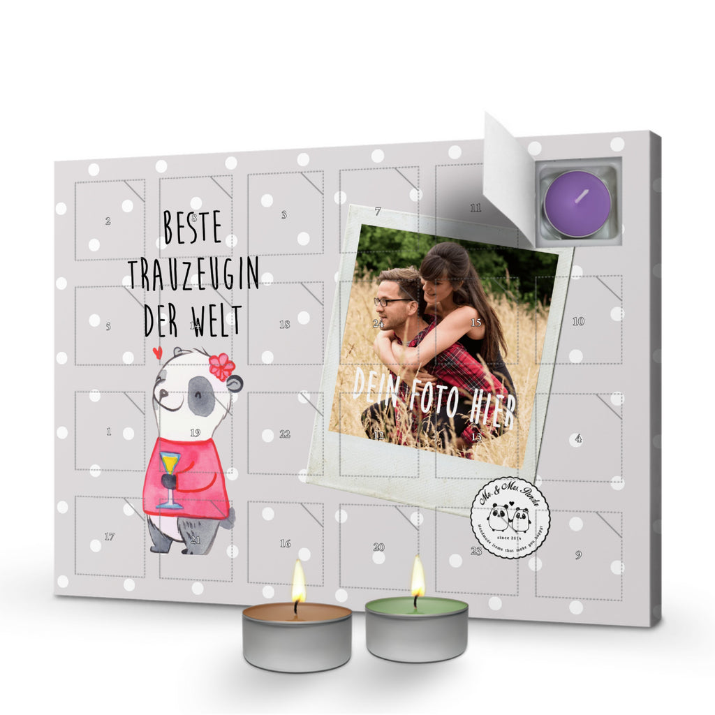 Personalisierter Duftkerzen Foto Adventskalender Panda Beste Trauzeugin der Welt Personalisierter Duftkerzen Adventskalender, für, Dankeschön, Geschenk, Schenken, Geburtstag, Geburtstagsgeschenk, Geschenkidee, Danke, Bedanken, Mitbringsel, Freude machen, Geschenktipp, Trauzeugin, Trauhzeugin, Freundin, Hochzeit, Heirat, JGA, Trauung, Kirche, Standesamt, Braut