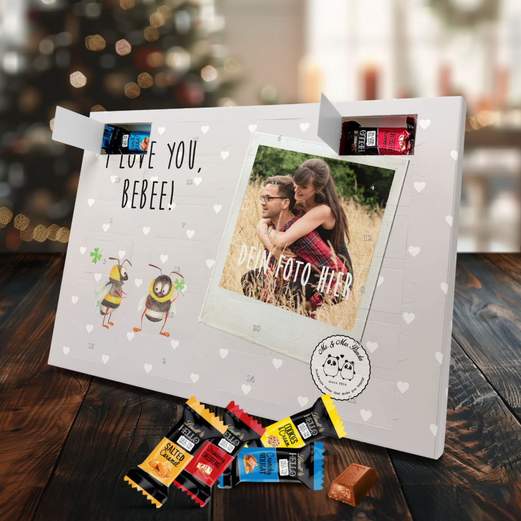 Personalisierter Markenschokolade Foto Adventskalender Bienen Paar Personalisierter Adventskalender, Liebe, Partner, Freund, Freundin, Ehemann, Ehefrau, Heiraten, Verlobung, Heiratsantrag, Liebesgeschenk, Jahrestag, Hocheitstag, Valentinstag, Geschenk für Frauen, Hochzeitstag, Mitbringsel, Geschenk für Freundin, Geschenk für Partner, Liebesbeweis, für Männer, für Ehemann, Schildkröten, verliebte Schildkröten