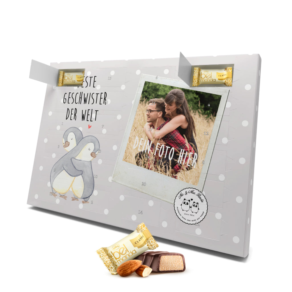 Personalisierter Marzipan Foto Adventskalender Pinguin Beste Geschwister der Welt Personalisierter Marzipan Adventskalender, für, Dankeschön, Geschenk, Schenken, Geburtstag, Geburtstagsgeschenk, Geschenkidee, Danke, Bedanken, Mitbringsel, Freude machen, Geschenktipp, Geschwister, Geschwisterchen, Bruder, Schwester, Schwestern, Brüder, Familie, Nachwuchs