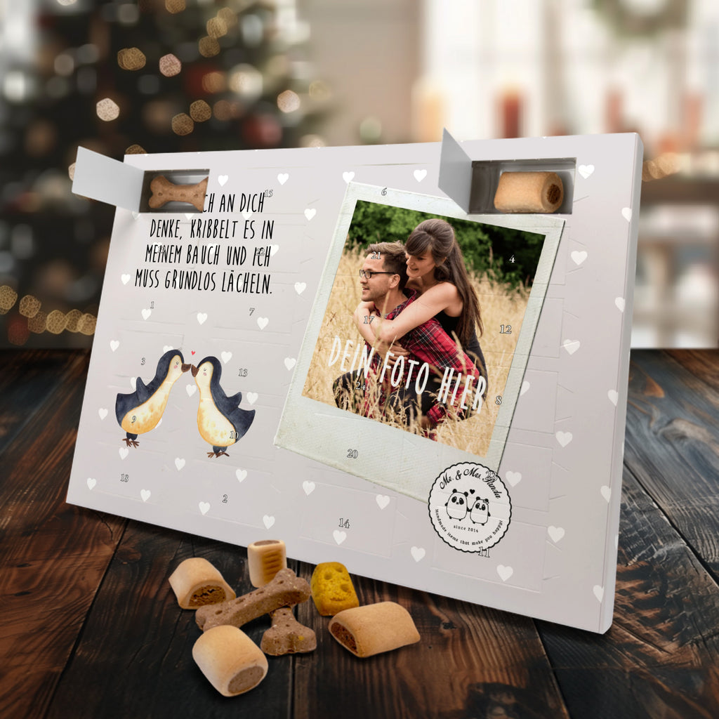 Personalisierter Hunde Foto Adventskalender Pinguine Kuss Hunde Adventskalender, Liebe, Partner, Freund, Freundin, Ehemann, Ehefrau, Heiraten, Verlobung, Heiratsantrag, Liebesgeschenk, Jahrestag, Hocheitstag, Valentinstag, Geschenk für Frauen, Hochzeitstag, Mitbringsel, Geschenk für Freundin, Geschenk für Partner, Liebesbeweis, für Männer, für Ehemann