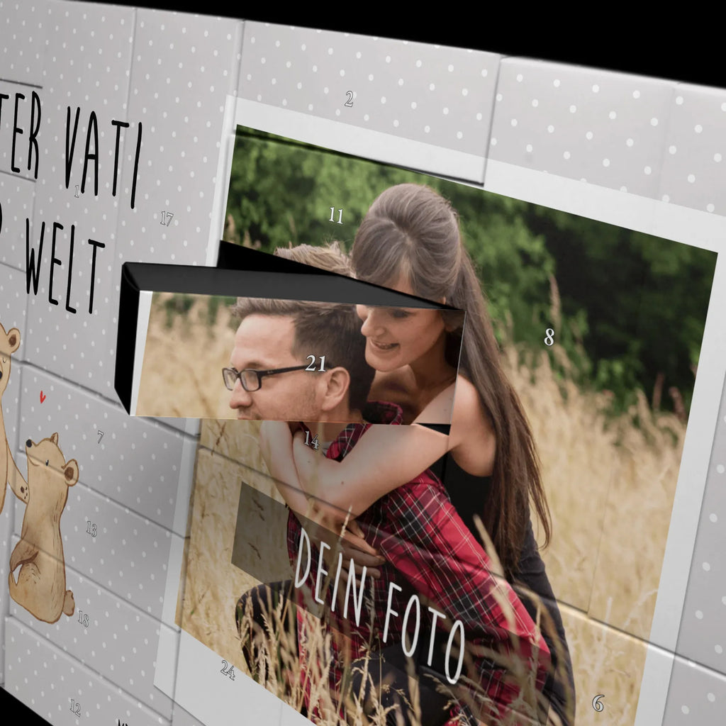 Personalisierter Befüllbarer Foto Adventskalender Bär Bester Vati der Welt Personalisierter Befüllbarer Foto Adventskalender, für, Dankeschön, Geschenk, Schenken, Geburtstag, Geburtstagsgeschenk, Geschenkidee, Danke, Bedanken, Mitbringsel, Freude machen, Geschenktipp, Vater, Papa, Dad, Daddy, Paps, Papi, Vati, Eltern, Geschenk Vater, Mann, Familie, Bester, Kleinigkeit