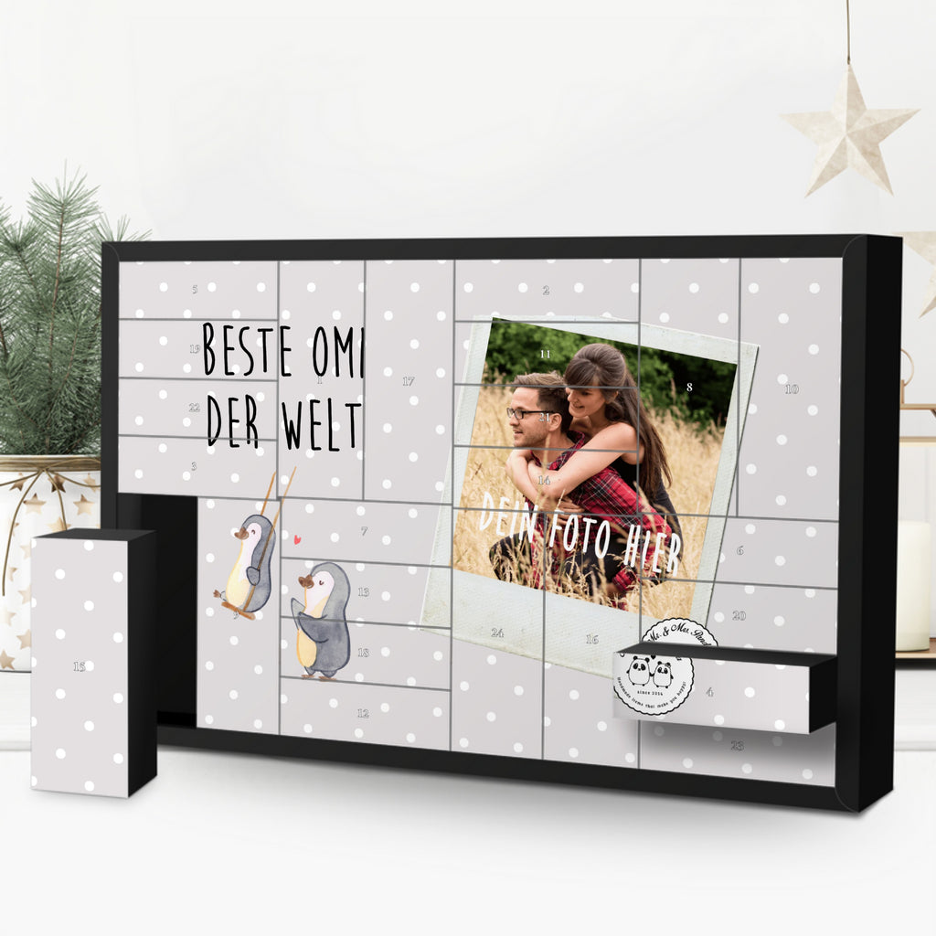 Personalisierter Befüllbarer Foto Adventskalender Pinguin Beste Omi der Welt Befüllbarer Adventskalender, Adventskalender zum selbst befüllen, für, Dankeschön, Geschenk, Schenken, Geburtstag, Geburtstagsgeschenk, Geschenkidee, Danke, Bedanken, Mitbringsel, Freude machen, Geschenktipp, Großmutter, Oma, Omi, Großpapa, Großmama, Enkel, Enkelin, Enkelkind, Kleinigkeit, Ommi, Omma, Bester