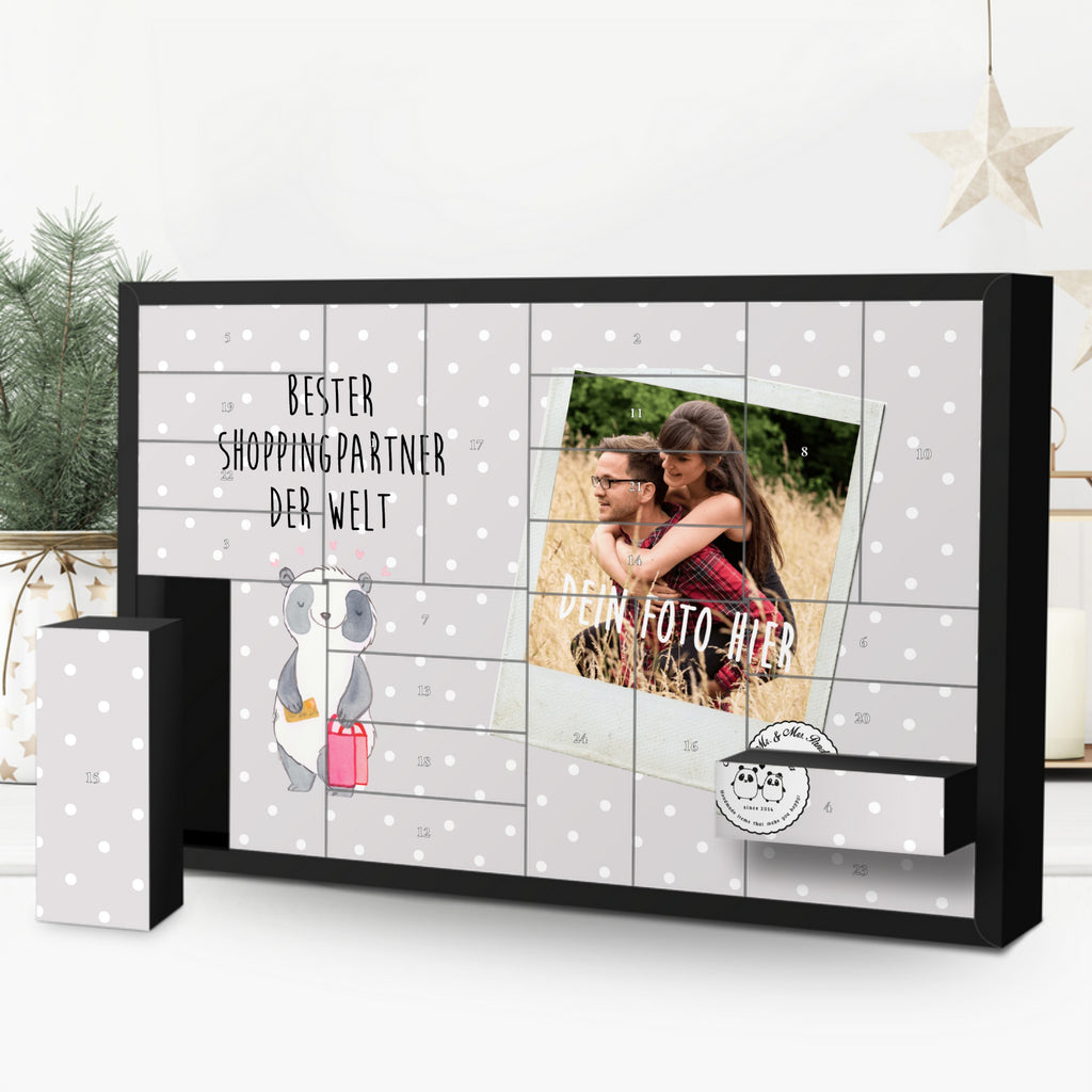 Personalisierter Befüllbarer Foto Adventskalender Panda Bester Shoppingpartner der Welt Befüllbarer Adventskalender, Adventskalender zum selbst befüllen, für, Dankeschön, Geschenk, Schenken, Geburtstag, Geburtstagsgeschenk, Geschenkidee, Danke, Bedanken, Mitbringsel, Freude machen, Geschenktipp, Shoppingpartner, Shoppen, Begleitung, Partner, Freundin, Freund, bff, Shopping, Einkaufen, Shopping-Queen, Queen, Bester