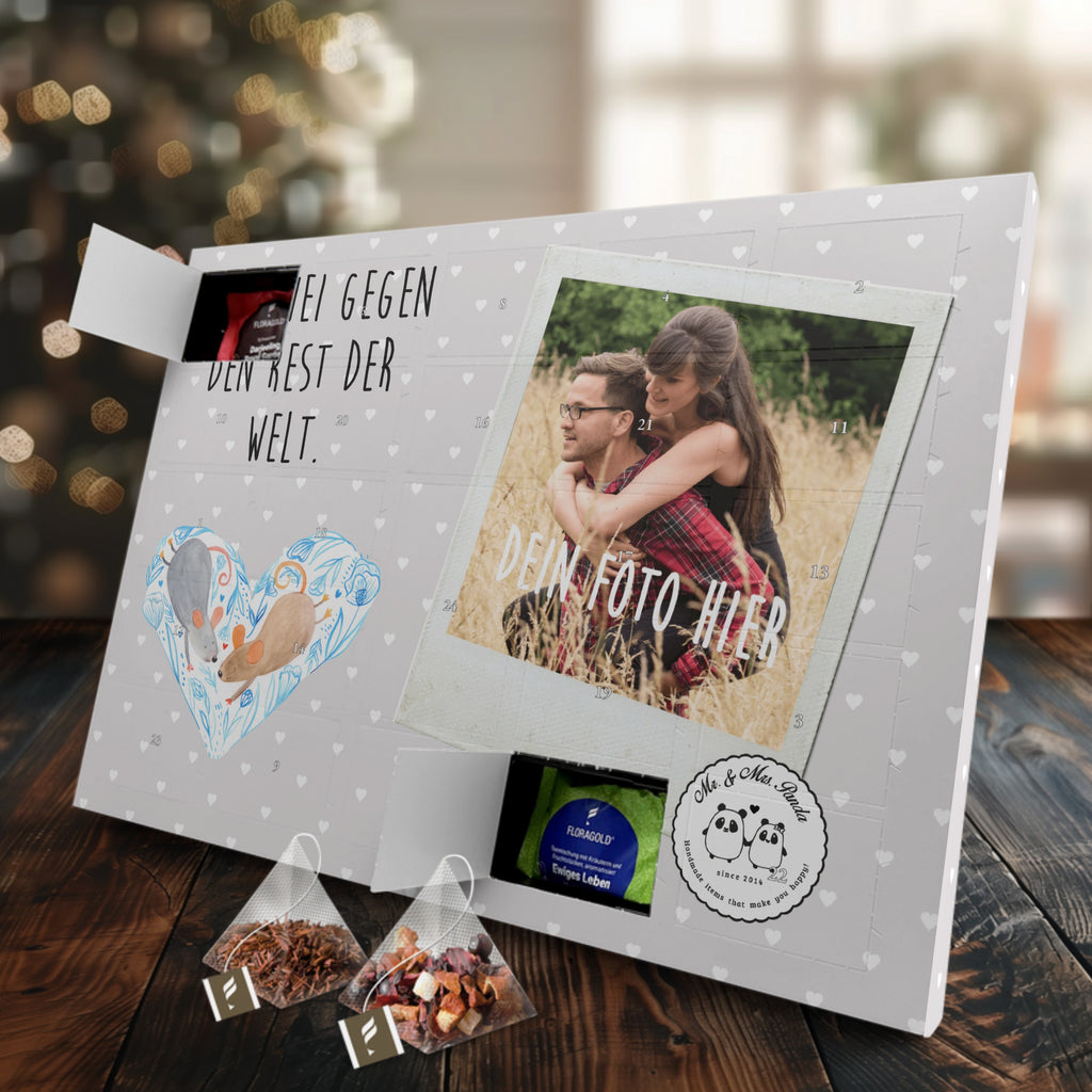 Personalisierter Tee Foto Adventskalender Mäuse Herz Personalisierter Tee Adventskalender, Liebe, Partner, Freund, Freundin, Ehemann, Ehefrau, Heiraten, Verlobung, Heiratsantrag, Liebesgeschenk, Jahrestag, Hocheitstag, Maus, Mäuse, Liebesbotschaft, Liebesbeweis, Hochzeit, Lieblingsmensch, Gemeinsamkeit, Love, Geschenk für zwei