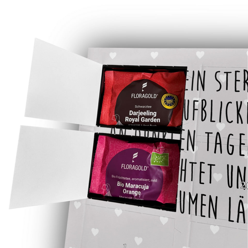 Personalisierter Tee Foto Adventskalender Pinguin Liebe Personalisierter Tee Adventskalender, Liebe, Partner, Freund, Freundin, Ehemann, Ehefrau, Heiraten, Verlobung, Heiratsantrag, Liebesgeschenk, Jahrestag, Hocheitstag, Pinguin, Pinguine, Pinguin Paar, Pinguinpaar, Pinguin Liebe, Paar, Pärchen. Liebespaar, Liebesbeweis, Liebesspruch, Hochzeitstag, Geschenk Freund, Geschenk Freundin, Verlobte, Verlobter, Love, Geschenk Hochzeitstag, Geschenkidee, Hochzeit, Gastgeschenk