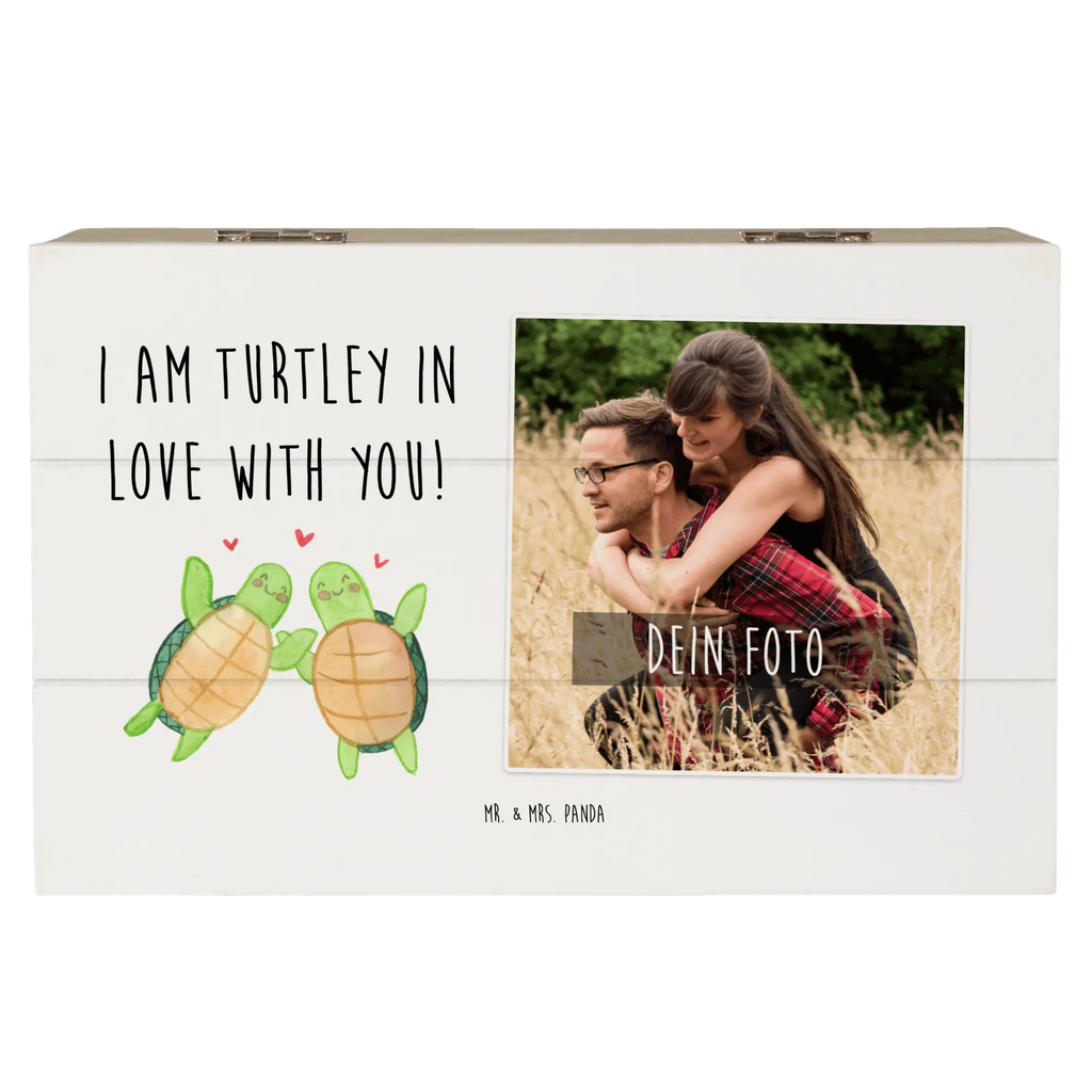 Personalisierte Foto Holzkiste Schildkröten Paar Personalisierte Foto Holzkiste, Liebe, Partner, Freund, Freundin, Ehemann, Ehefrau, Heiraten, Verlobung, Heiratsantrag, Liebesgeschenk, Jahrestag, Hocheitstag, Valentinstag, Geschenk für Frauen, Hochzeitstag, Mitbringsel, Geschenk für Freundin, Geschenk für Partner, Liebesbeweis, für Männer, für Ehemann