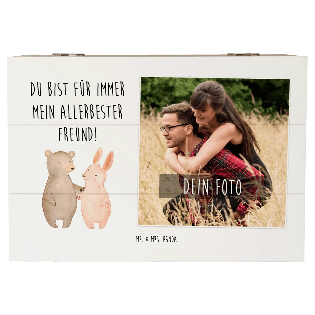 Personalisierte Foto Holzkiste Bär und Hase Umarmen Personalisierte Foto Holzkiste, Liebe, Partner, Freund, Freundin, Ehemann, Ehefrau, Heiraten, Verlobung, Heiratsantrag, Liebesgeschenk, Jahrestag, Hocheitstag, Freunde, bester Freund, Hase, Bär, Bärchen, best friends