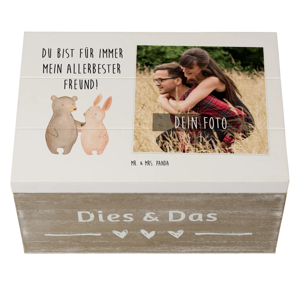 Personalisierte Foto Holzkiste Bär und Hase Umarmen Personalisierte Foto Holzkiste, Liebe, Partner, Freund, Freundin, Ehemann, Ehefrau, Heiraten, Verlobung, Heiratsantrag, Liebesgeschenk, Jahrestag, Hocheitstag, Freunde, bester Freund, Hase, Bär, Bärchen, best friends