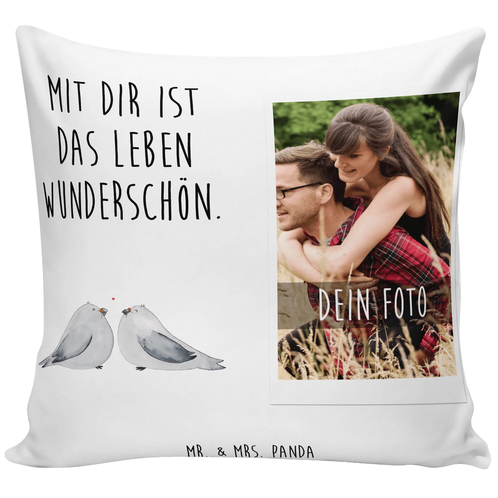 Personalisiertes Foto Kissen Turteltauben Liebe Personalisiertes Foto Kissen, Liebe, Partner, Freund, Freundin, Ehemann, Ehefrau, Heiraten, Verlobung, Heiratsantrag, Liebesgeschenk, Jahrestag, Hocheitstag, Turteltauben, Turteltäubchen, Tauben, Verliebt, Verlobt, Verheiratet, Geschenk Freundin, Geschenk Freund, Liebesbeweis, Hochzeitstag, Geschenk Hochzeit