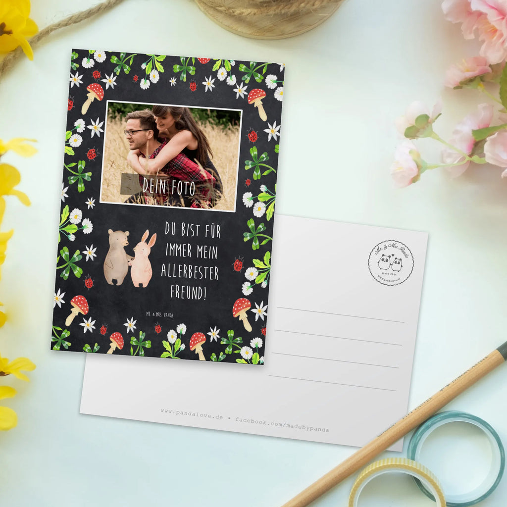 Personalisierte Foto Postkarte Bär und Hase Umarmen Personalisierte Foto Postkarte, Liebe, Partner, Freund, Freundin, Ehemann, Ehefrau, Heiraten, Verlobung, Heiratsantrag, Liebesgeschenk, Jahrestag, Hocheitstag, Freunde, bester Freund, Hase, Bär, Bärchen, best friends