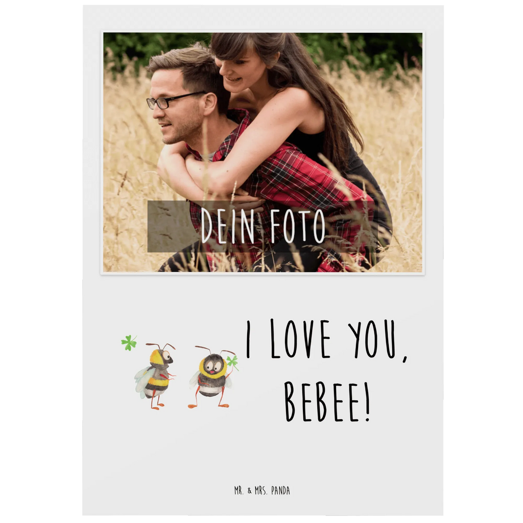 Personalisierte Foto Postkarte Bienen Paar Personalisierte Foto Postkarte, Liebe, Partner, Freund, Freundin, Ehemann, Ehefrau, Heiraten, Verlobung, Heiratsantrag, Liebesgeschenk, Jahrestag, Hocheitstag, Valentinstag, Geschenk für Frauen, Hochzeitstag, Mitbringsel, Geschenk für Freundin, Geschenk für Partner, Liebesbeweis, für Männer, für Ehemann, Schildkröten, verliebte Schildkröten