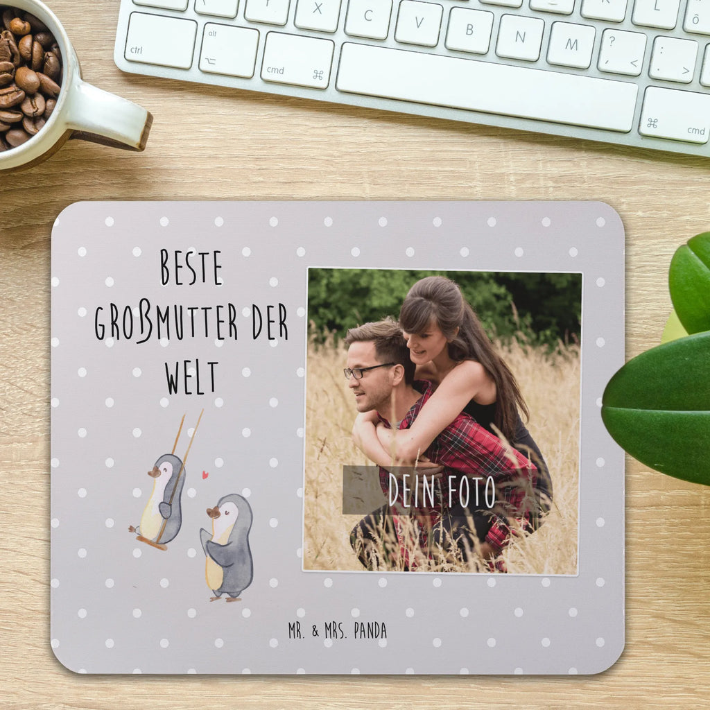 Personalisiertes Foto Mauspad Pinguin Beste Großmutter der Welt Personalisiertes Foto Mauspad, für, Dankeschön, Geschenk, Schenken, Geburtstag, Geburtstagsgeschenk, Geschenkidee, Danke, Bedanken, Mitbringsel, Freude machen, Geschenktipp, Großmutter, Omi, Oma, Oma geworden, Grosseltern