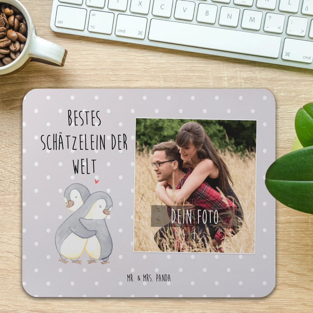 Personalisiertes Foto Mauspad Pinguin Bestes Schätzelein der Welt Personalisiertes Foto Mauspad, für, Dankeschön, Geschenk, Schenken, Geburtstag, Geburtstagsgeschenk, Geschenkidee, Danke, Bedanken, Mitbringsel, Freude machen, Geschenktipp, Schätzelein, Schätzchen, Schatz, Schatzi, Ehemann, Ehefrau, Freundin, Freund, Frau, Mann, Kosename, Hochzeitstag