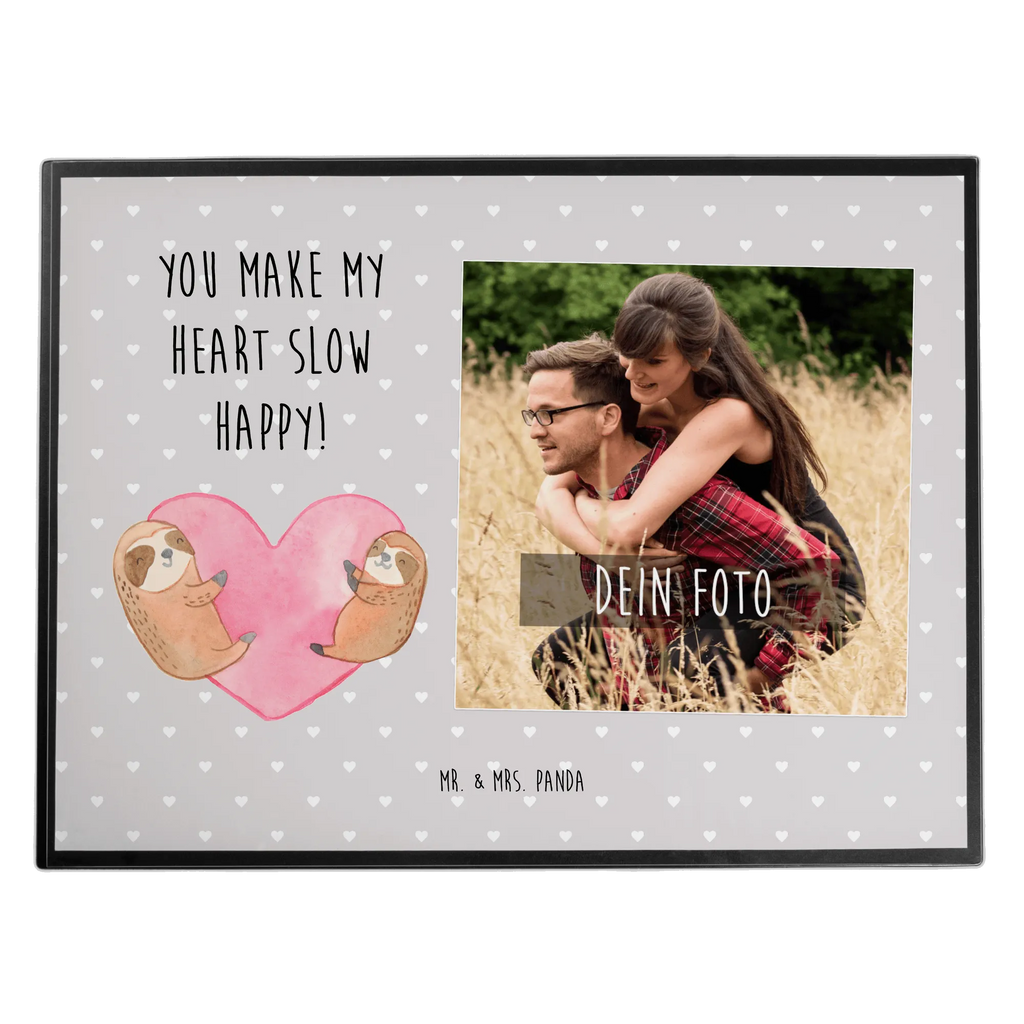 Personalisierte Foto Schreibtischunterlage Faultiere Herz Personalisierte Foto Schreibtischunterlage, Liebe, Partner, Freund, Freundin, Ehemann, Ehefrau, Heiraten, Verlobung, Heiratsantrag, Liebesgeschenk, Jahrestag, Hocheitstag, Valentinstag, Geschenk für Frauen, Hochzeitstag, Mitbringsel, Geschenk für Freundin, Geschenk für Partner, Liebesbeweis, für Männer, für Ehemann