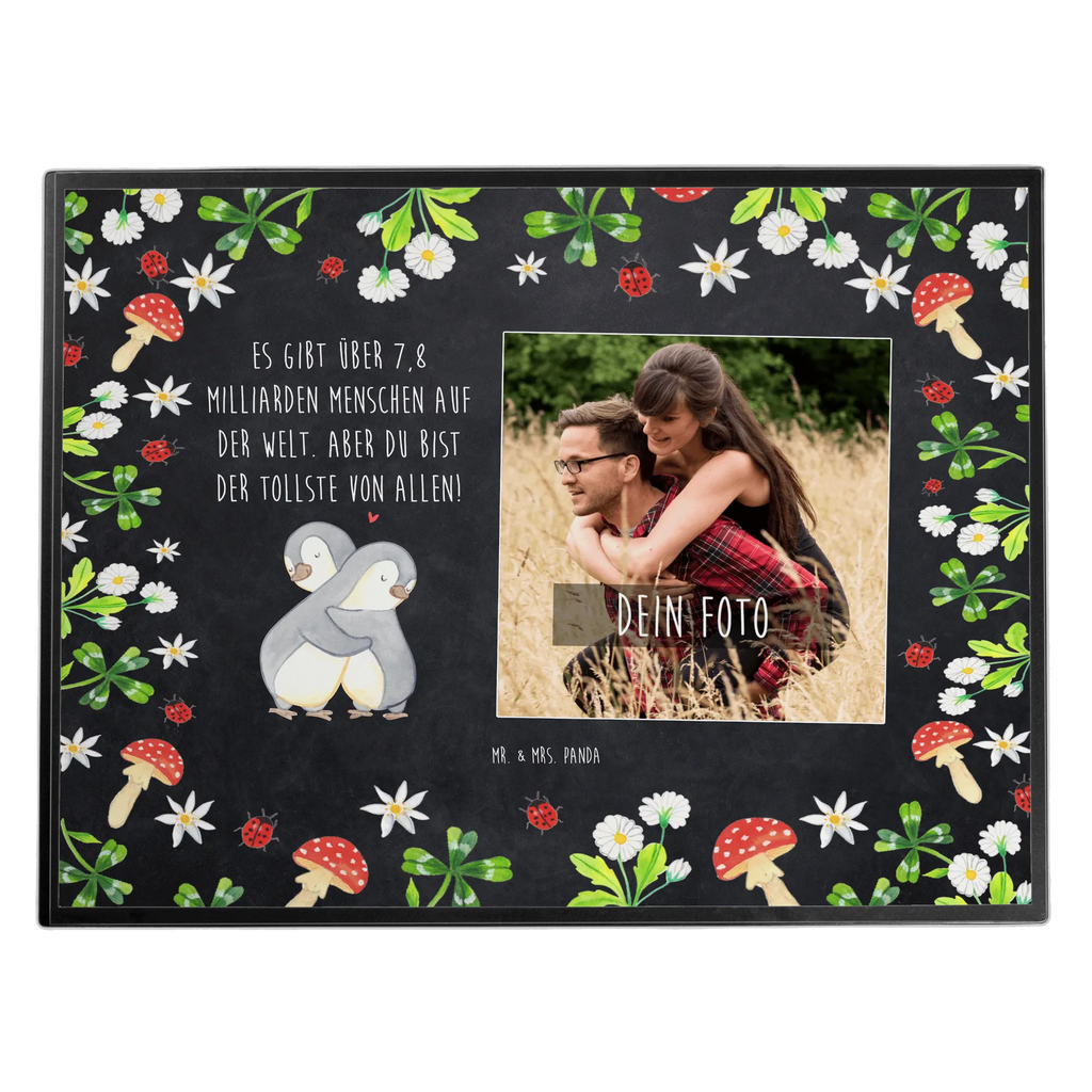 Personalisierte Foto Schreibtischunterlage Pinguine Kuscheln Personalisierte Foto Schreibtischunterlage, Liebe, Partner, Freund, Freundin, Ehemann, Ehefrau, Heiraten, Verlobung, Heiratsantrag, Liebesgeschenk, Jahrestag, Hocheitstag, Valentinstag, Geschenk für Frauen, Hochzeitstag, Mitbringsel, Geschenk für Freundin, Geschenk für Partner, Liebesbeweis, für Männer, für Ehemann