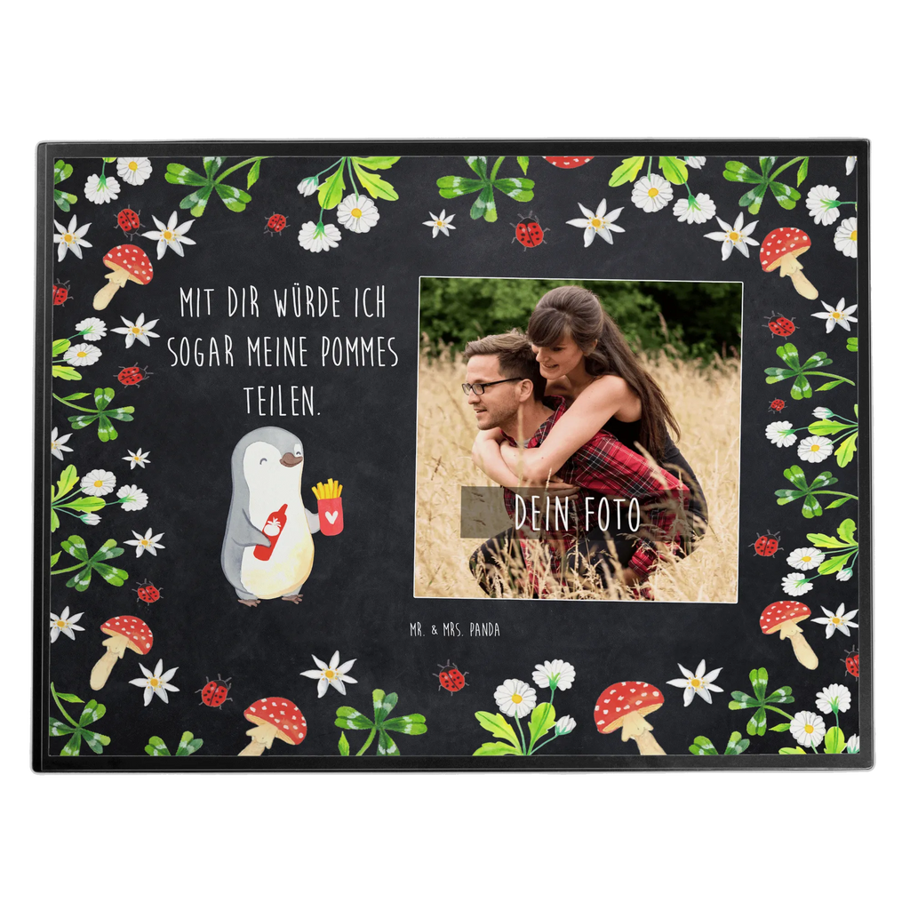 Personalisierte Foto Schreibtischunterlage Pinguin Pommes Personalisierte Foto Schreibtischunterlage, Liebe, Partner, Freund, Freundin, Ehemann, Ehefrau, Heiraten, Verlobung, Heiratsantrag, Liebesgeschenk, Jahrestag, Hocheitstag, Valentinstag, Geschenk für Frauen, Hochzeitstag, Mitbringsel, Geschenk für Freundin, Geschenk für Partner, Liebesbeweis, für Männer, für Ehemann