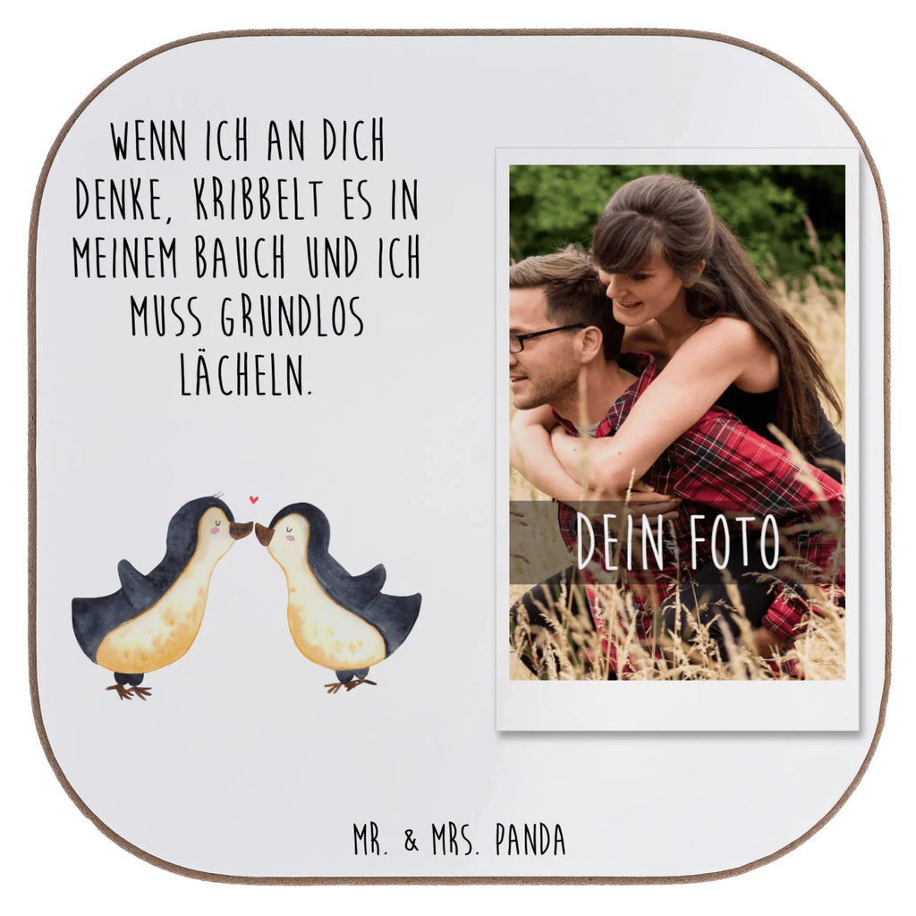 Personalisierter Foto Untersetzer Pinguine Kuss Personalisierter Foto Untersetzer, Liebe, Partner, Freund, Freundin, Ehemann, Ehefrau, Heiraten, Verlobung, Heiratsantrag, Liebesgeschenk, Jahrestag, Hocheitstag, Valentinstag, Geschenk für Frauen, Hochzeitstag, Mitbringsel, Geschenk für Freundin, Geschenk für Partner, Liebesbeweis, für Männer, für Ehemann