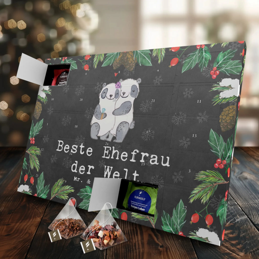 Tee Adventskalender Panda Beste Ehefrau der Welt Adventskalender, Kerzen Adventskalender, Duftkerzen Adventskalender, für, Dankeschön, Geschenk, Schenken, Geburtstag, Geburtstagsgeschenk, Geschenkidee, Danke, Bedanken, Mitbringsel, Freude machen, Geschenktipp, Ehefrau, Beste, Frau, Partnerin, Freundin, Traumfrau, Hochzeit, Liebling, Ehepartner, Ehe, Gattin, Lebensgefährtin, Braut, Kleinigkeit