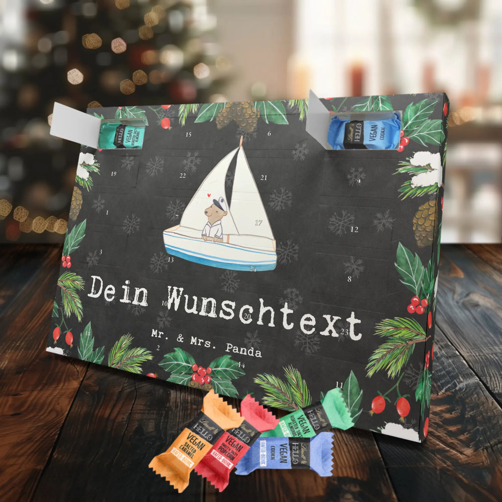 Personalisierter veganer Adventskalender Bär Segeln Personalisierter veganer Adventskalender, Geschenk, Sport, Sportart, Hobby, Schenken, Danke, Dankeschön, Auszeichnung, Gewinn, Sportler, segeln, Segeltörn, Segelboot, Segelschule, Yachtclub