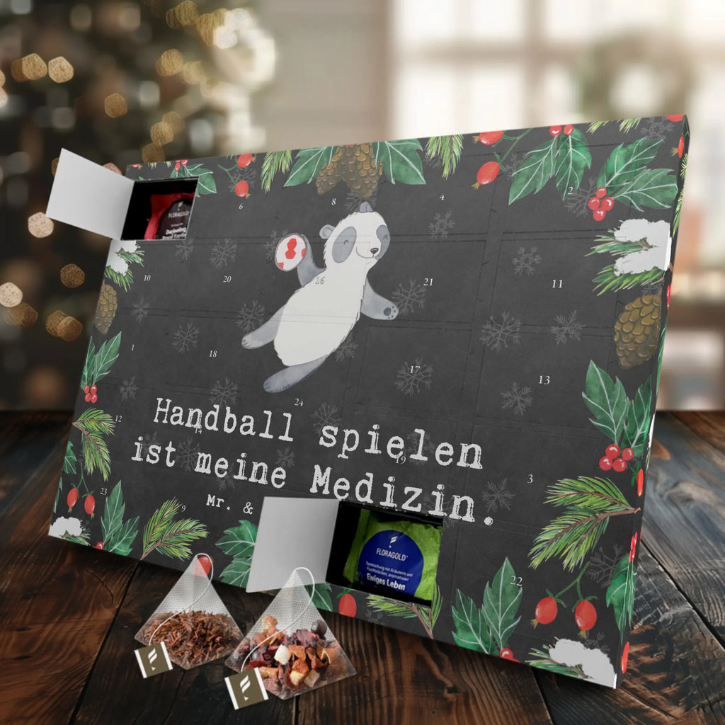 Tee Adventskalender Panda Handball spielen Adventskalender, Kerzen Adventskalender, Duftkerzen Adventskalender, Geschenk, Sport, Sportart, Hobby, Schenken, Danke, Dankeschön, Auszeichnung, Gewinn, Sportler, Handball spielen, Handball Turnier, Handball Club, Handball Verein