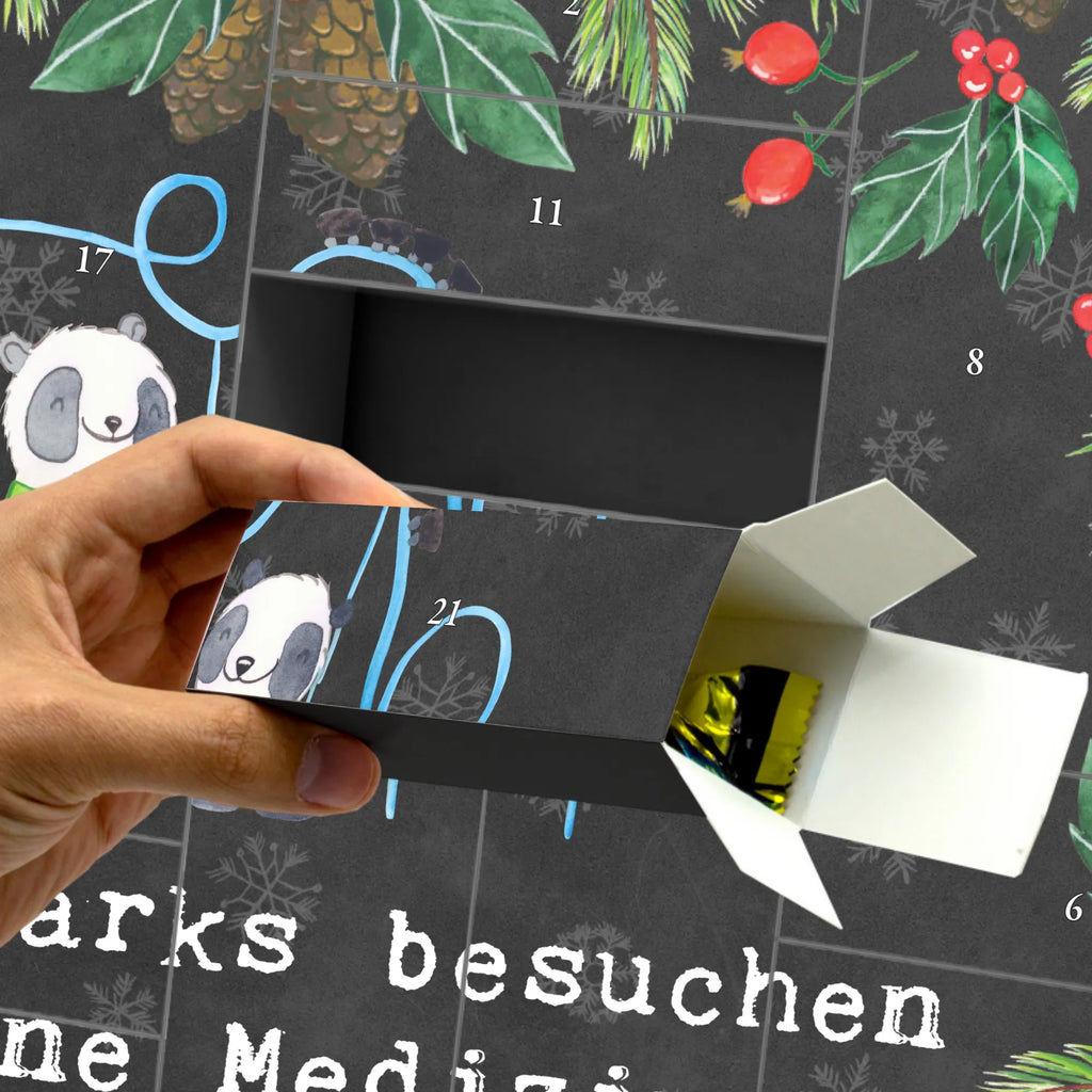 Befüllbarer Adventskalender Pandas Freizeitpark besuchen Befüllbarer Adventskalender, Adventskalender zum selbst befüllen, Geschenk, Sport, Sportart, Hobby, Schenken, Danke, Dankeschön, Auszeichnung, Gewinn, Sportler, Freizeitpark besuchen, Achterbahn fahren