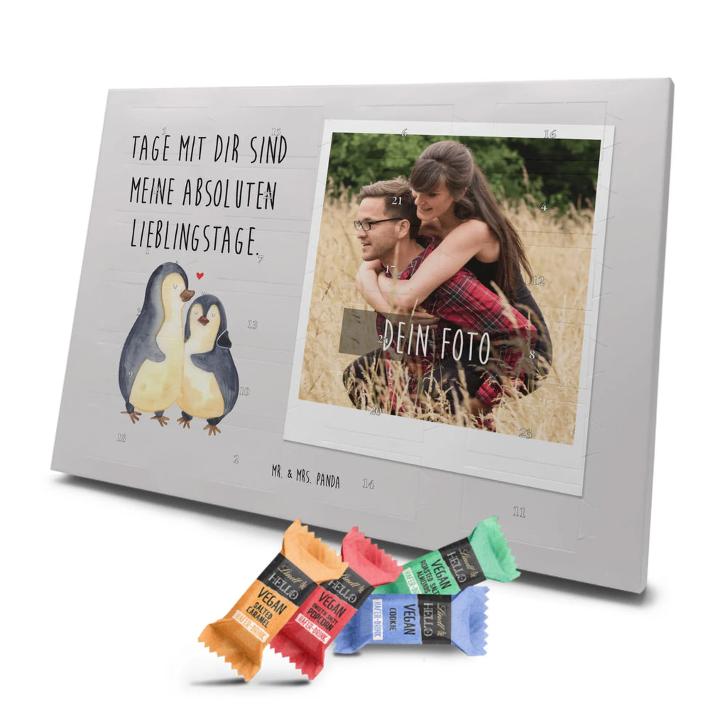 Personalisierter veganer Foto Adventskalender Pinguin umarmen Personalisierter veganer Foto Adventskalender, Pinguin, Liebe, Liebespaar, Liebesbeweis, Liebesgeschenk, Verlobung, Jahrestag, Hochzeitstag, Hochzeit, Hochzeitsgeschenk