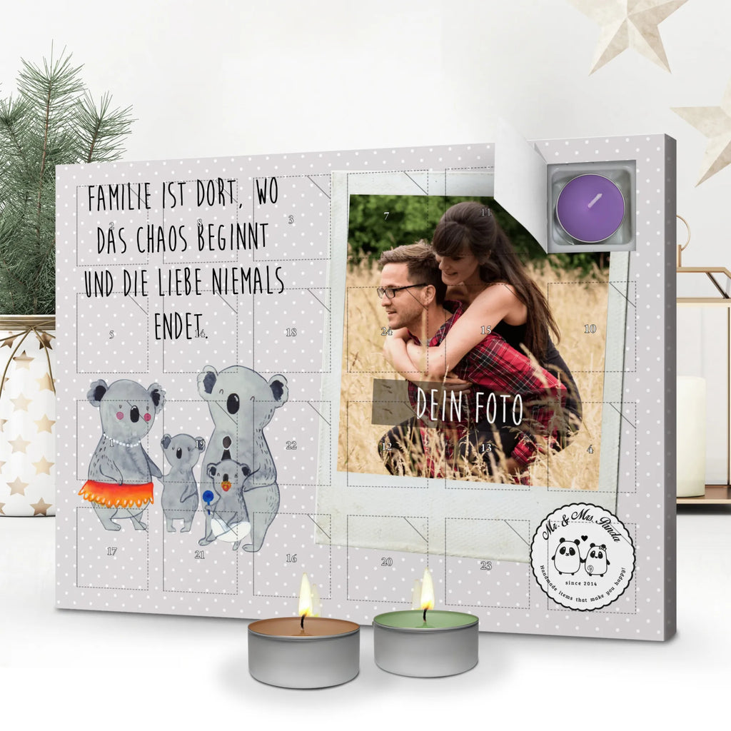 Personalisierter Duftkerzen Foto Adventskalender Koala Familie Personalisierter Duftkerzen Foto Adventskalender, Familie, Vatertag, Muttertag, Bruder, Schwester, Mama, Papa, Oma, Opa, Koala, Koalas, Family, Kinder, Geschwister, Familienleben