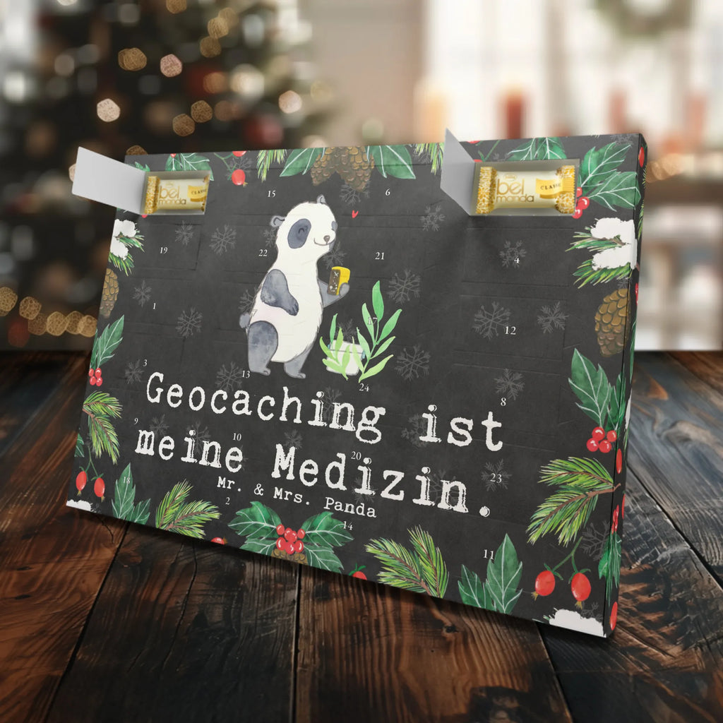 Marzipan Adventskalender Panda Geocaching Marzipan Adventskalender, Geschenk, Sport, Sportart, Hobby, Schenken, Danke, Dankeschön, Auszeichnung, Gewinn, Sportler, Geocaching, Schatzsuchen, GPS Schnitzeljagd, Opencaching