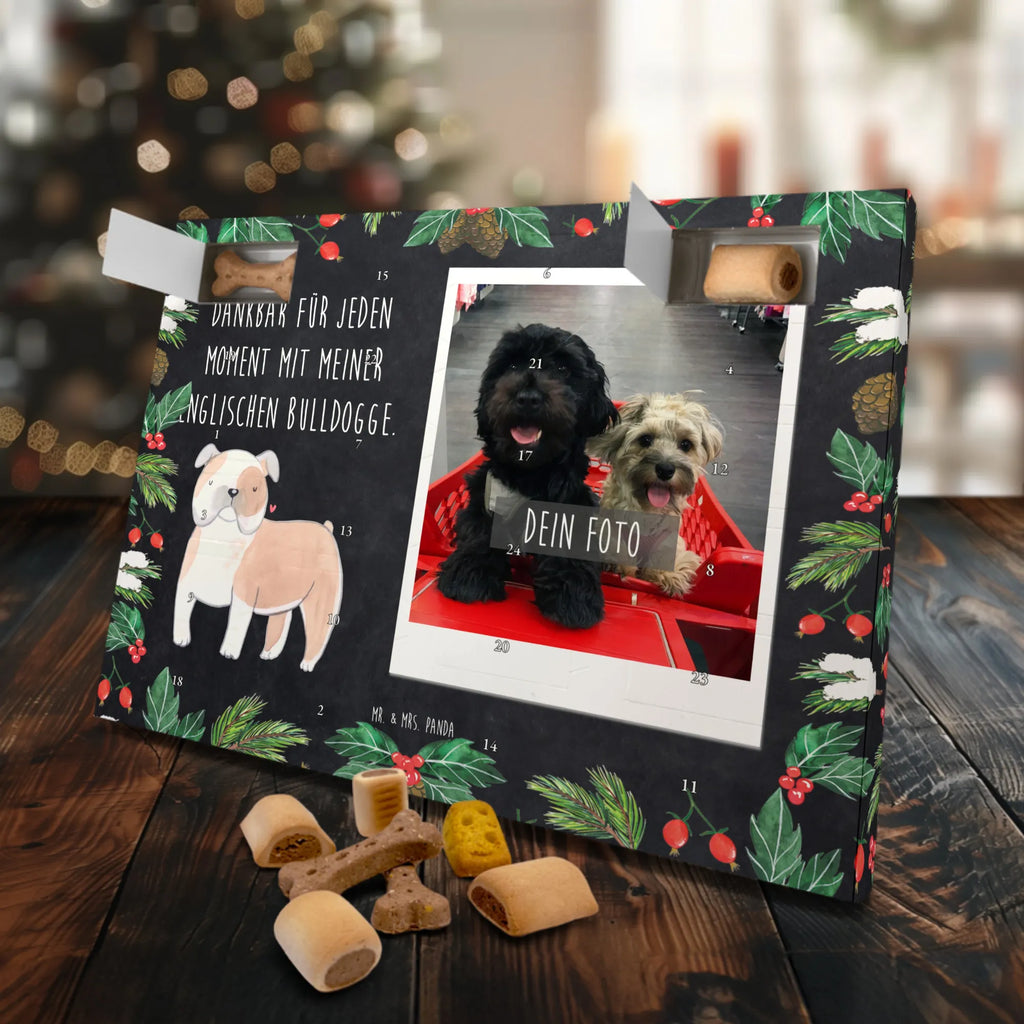 Personalisierter Hunde Foto Adventskalender Englische Bulldogge Moment Personalisierter Hunde Foto Adventskalender, Hund, Hunderasse, Rassehund, Hundebesitzer, Geschenk, Tierfreund, Schenken, Welpe, Englische Bulldogge, English Bulldog