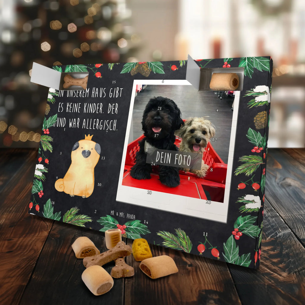 Personalisierter Hunde Foto Adventskalender Mops Krone Personalisierter Hunde Foto Adventskalender, Hund, Hundemotiv, Haustier, Hunderasse, Tierliebhaber, Hundebesitzer, Sprüche, Mops, allergisch, kinderlos, Hausregel, Hundebesitzer. Spruch, lustig