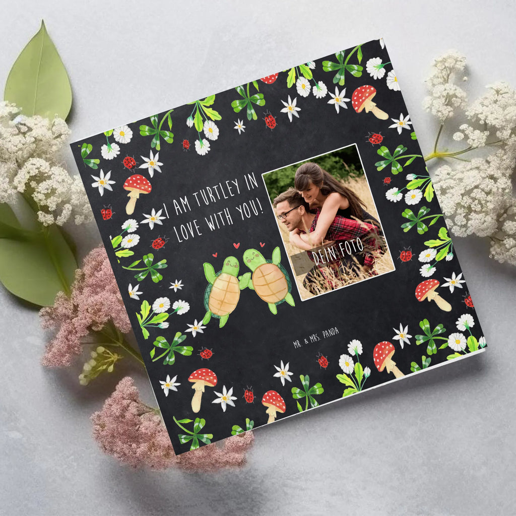 Personalisierte Foto Deluxe Karte Schildkröten Paar Personalisierte Foto Grußkarte, Liebe, Partner, Freund, Freundin, Ehemann, Ehefrau, Heiraten, Verlobung, Heiratsantrag, Liebesgeschenk, Jahrestag, Hocheitstag, Valentinstag, Geschenk für Frauen, Hochzeitstag, Mitbringsel, Geschenk für Freundin, Geschenk für Partner, Liebesbeweis, für Männer, für Ehemann