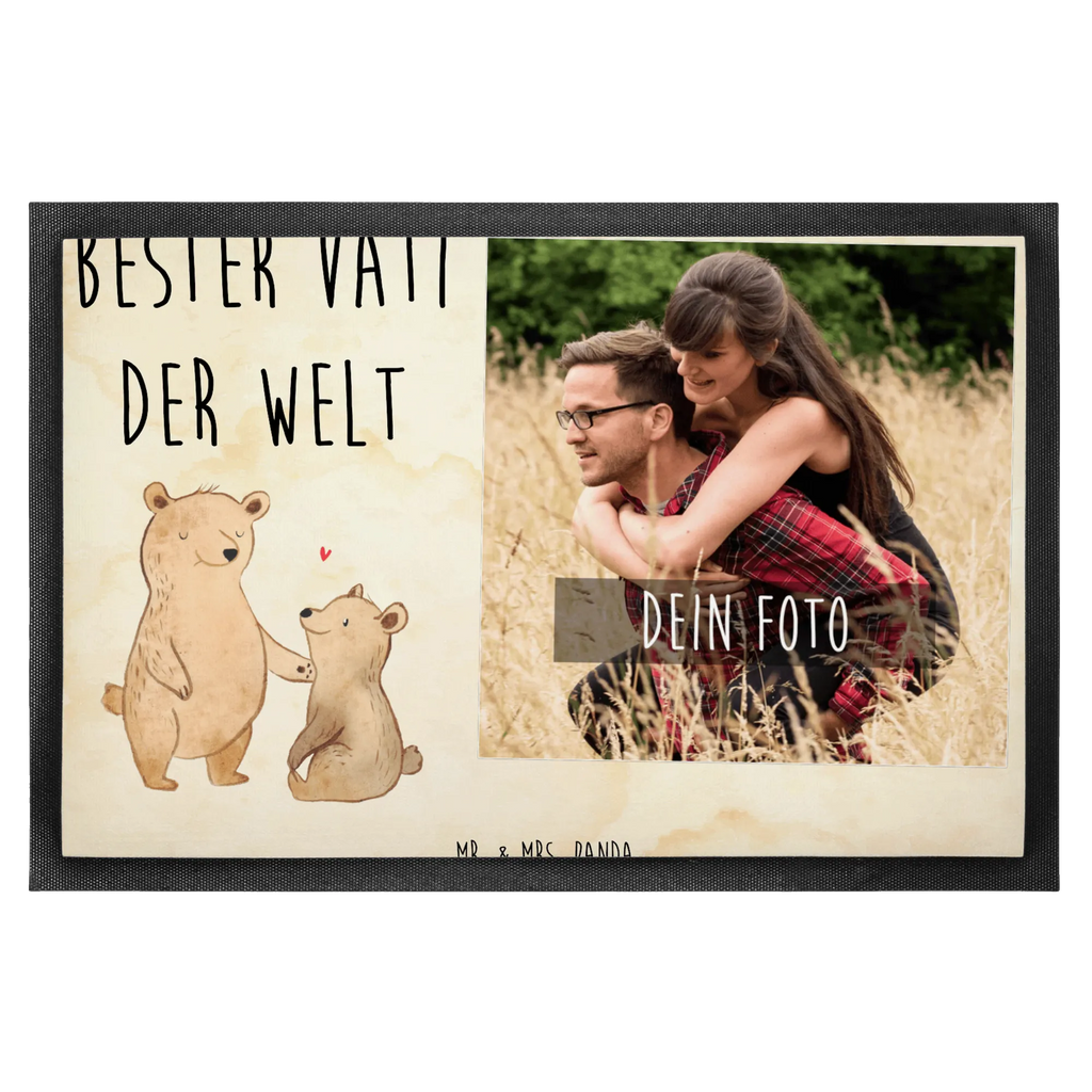 Personalisierte Foto Fußmatte Bär Bester Vati der Welt Personalisierte Foto Fußmatte, für, Dankeschön, Geschenk, Schenken, Geburtstag, Geburtstagsgeschenk, Geschenkidee, Danke, Bedanken, Mitbringsel, Freude machen, Geschenktipp, Vater, Papa, Dad, Daddy, Paps, Papi, Vati, Eltern, Geschenk Vater, Mann, Familie, Bester, Kleinigkeit