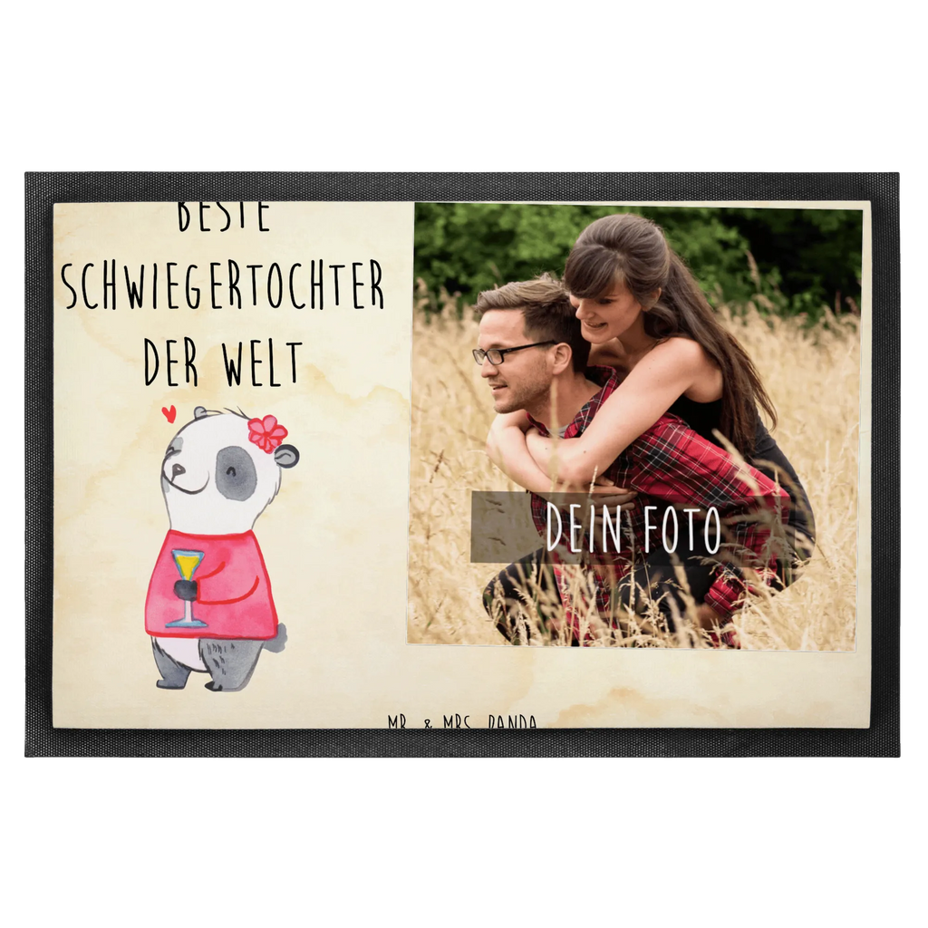 Personalisierte Foto Fußmatte Panda Beste Schwiegertochter der Welt Personalisierte Foto Fußmatte, für, Dankeschön, Geschenk, Schenken, Geburtstag, Geburtstagsgeschenk, Geschenkidee, Danke, Bedanken, Mitbringsel, Freude machen, Geschenktipp, Schwiegertochter, Tochter, Ehefrau des Sohns, Frau, angeheiratet, Hochzeit