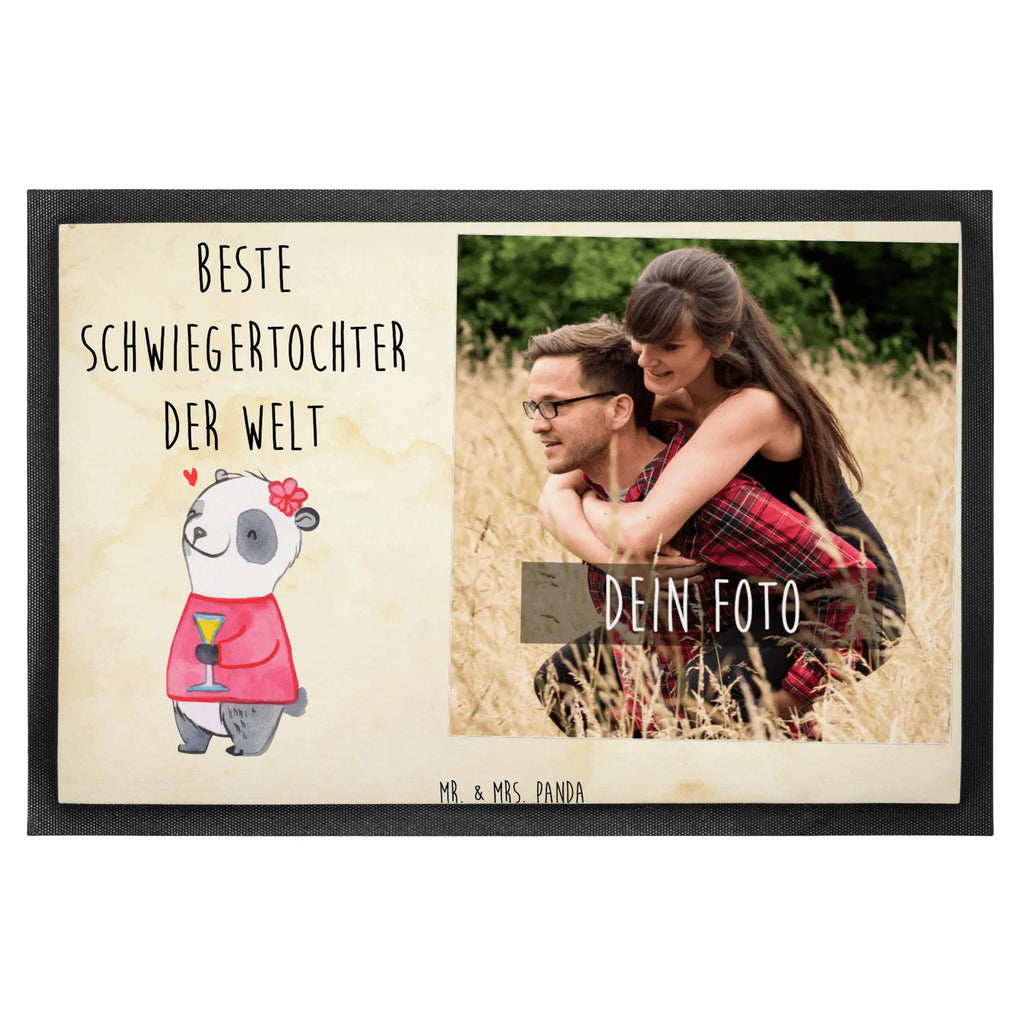 Personalisierte Foto Fußmatte Panda Beste Schwiegertochter der Welt Personalisierte Foto Fußmatte, für, Dankeschön, Geschenk, Schenken, Geburtstag, Geburtstagsgeschenk, Geschenkidee, Danke, Bedanken, Mitbringsel, Freude machen, Geschenktipp, Schwiegertochter, Tochter, Ehefrau des Sohns, Frau, angeheiratet, Hochzeit