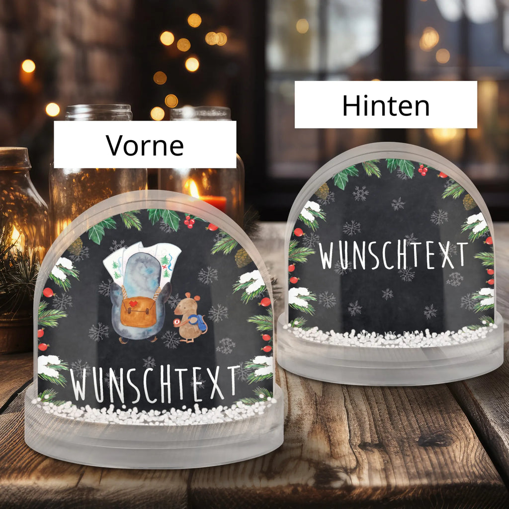 Personalisierte Schneekugel Pinguin & Maus Wanderer Personalisierte Schneekugel, Personalisierte Schüttelkugel, Personalisierte  Wunderkugel, Pinguin, Pinguine, Abenteurer, Abenteuer, Roadtrip, Ausflug, Wanderlust, wandern