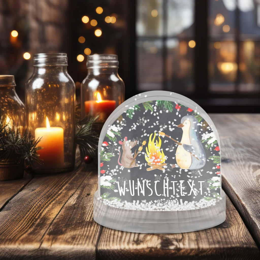 Personalisierte Schneekugel Pinguin Lagerfeuer Personalisierte Schneekugel, Personalisierte Schüttelkugel, Personalisierte  Wunderkugel, Pinguin, Maus, Pinguine, Lagerfeuer, Leben, Arbeit, Job, Motivation, Büro, Büroalltag, Lebensspruch, Lebensmotivation, Neustart, Liebe, grillen, Feuer, Marshmallows