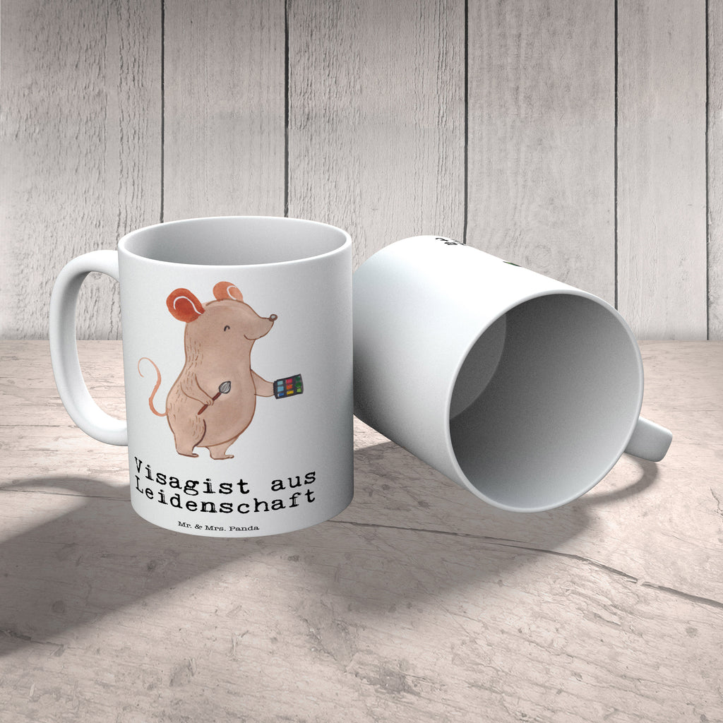 Tasse Visagist aus Leidenschaft Tasse, Kaffeetasse, Teetasse, Becher, Kaffeebecher, Teebecher, Keramiktasse, Porzellantasse, Büro Tasse, Geschenk Tasse, Tasse Sprüche, Tasse Motive, Kaffeetassen, Tasse bedrucken, Designer Tasse, Cappuccino Tassen, Schöne Teetassen, Beruf, Ausbildung, Jubiläum, Abschied, Rente, Kollege, Kollegin, Geschenk, Schenken, Arbeitskollege, Mitarbeiter, Firma, Danke, Dankeschön, Kosmetiker, Make Up Artist, Maskenbildner, Visagist, Beauty Salon, Kosmetikstudio, Eröffnung