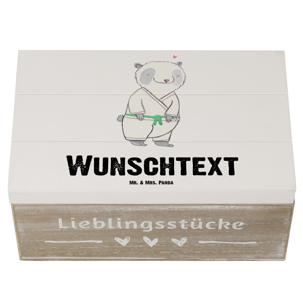 Personalisierte Holzkiste Panda Jiu Jitsu Holzkiste mit Namen, Kiste mit Namen, Schatzkiste mit Namen, Truhe mit Namen, Schatulle mit Namen, Erinnerungsbox mit Namen, Erinnerungskiste, mit Namen, Dekokiste mit Namen, Aufbewahrungsbox mit Namen, Holzkiste Personalisiert, Kiste Personalisiert, Schatzkiste Personalisiert, Truhe Personalisiert, Schatulle Personalisiert, Erinnerungsbox Personalisiert, Erinnerungskiste Personalisiert, Dekokiste Personalisiert, Aufbewahrungsbox Personalisiert, Geschenkbox personalisiert, GEschenkdose personalisiert, Geschenk, Sport, Sportart, Hobby, Schenken, Danke, Dankeschön, Auszeichnung, Gewinn, Sportler, Jiu Jitsu, japanische Kampfkunst, Selbstverteidigung