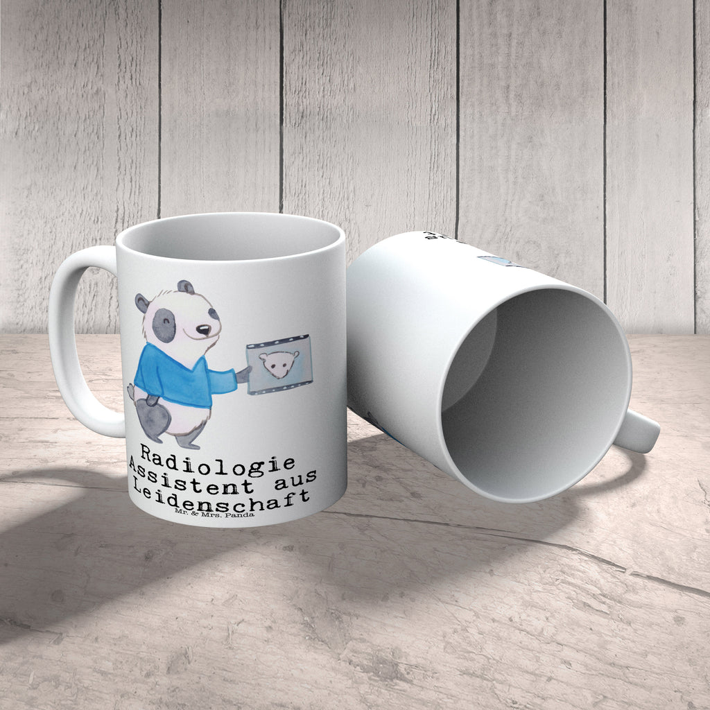 Tasse Radiologie Assistent aus Leidenschaft Tasse, Kaffeetasse, Teetasse, Becher, Kaffeebecher, Teebecher, Keramiktasse, Porzellantasse, Büro Tasse, Geschenk Tasse, Tasse Sprüche, Tasse Motive, Kaffeetassen, Tasse bedrucken, Designer Tasse, Cappuccino Tassen, Schöne Teetassen, Beruf, Ausbildung, Jubiläum, Abschied, Rente, Kollege, Kollegin, Geschenk, Schenken, Arbeitskollege, Mitarbeiter, Firma, Danke, Dankeschön