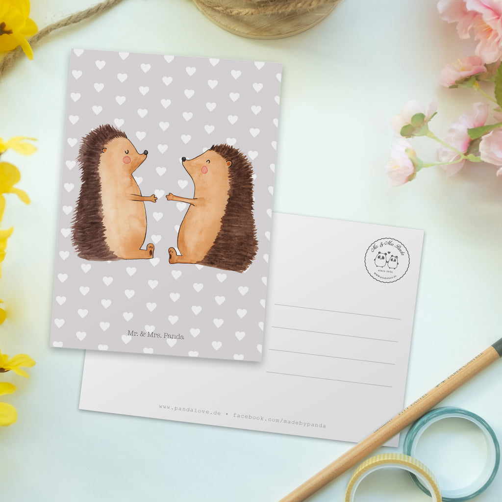 Postkarte Igel Liebe Postkarte, Karte, Geschenkkarte, Grußkarte, Einladung, Ansichtskarte, Geburtstagskarte, Einladungskarte, Dankeskarte, Ansichtskarten, Einladung Geburtstag, Einladungskarten Geburtstag, Liebe, Partner, Freund, Freundin, Ehemann, Ehefrau, Heiraten, Verlobung, Heiratsantrag, Liebesgeschenk, Jahrestag, Hocheitstag, Verliebt, Verlobt, Verheiratet, Geschenk, Liebesbeweis, Hochzeitstag, Hochzeit, Igel