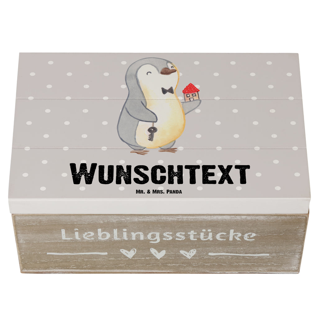 Personalisierte Holzkiste Immobilienkaufmann Herz Holzkiste mit Namen, Kiste mit Namen, Schatzkiste mit Namen, Truhe mit Namen, Schatulle mit Namen, Erinnerungsbox mit Namen, Erinnerungskiste, mit Namen, Dekokiste mit Namen, Aufbewahrungsbox mit Namen, Holzkiste Personalisiert, Kiste Personalisiert, Schatzkiste Personalisiert, Truhe Personalisiert, Schatulle Personalisiert, Erinnerungsbox Personalisiert, Erinnerungskiste Personalisiert, Dekokiste Personalisiert, Aufbewahrungsbox Personalisiert, Geschenkbox personalisiert, GEschenkdose personalisiert, Beruf, Ausbildung, Jubiläum, Abschied, Rente, Kollege, Kollegin, Geschenk, Schenken, Arbeitskollege, Mitarbeiter, Firma, Danke, Dankeschön, Immobilienmakler, Immobilienhändler, Immobilienkaufmann, Immobilienbüro