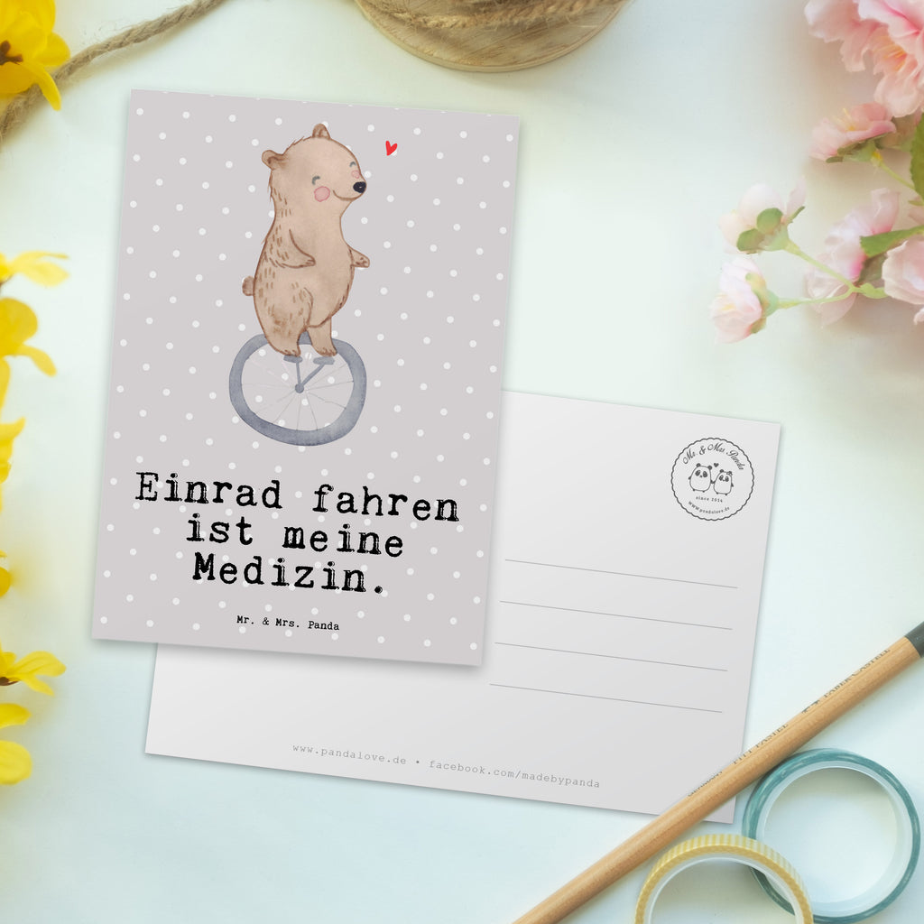 Postkarte Bär Einrad fahren Medizin Postkarte, Karte, Geschenkkarte, Grußkarte, Einladung, Ansichtskarte, Geburtstagskarte, Einladungskarte, Dankeskarte, Ansichtskarten, Einladung Geburtstag, Einladungskarten Geburtstag, Geschenk, Sport, Sportart, Hobby, Schenken, Danke, Dankeschön, Auszeichnung, Gewinn, Sportler, Einrad fahren