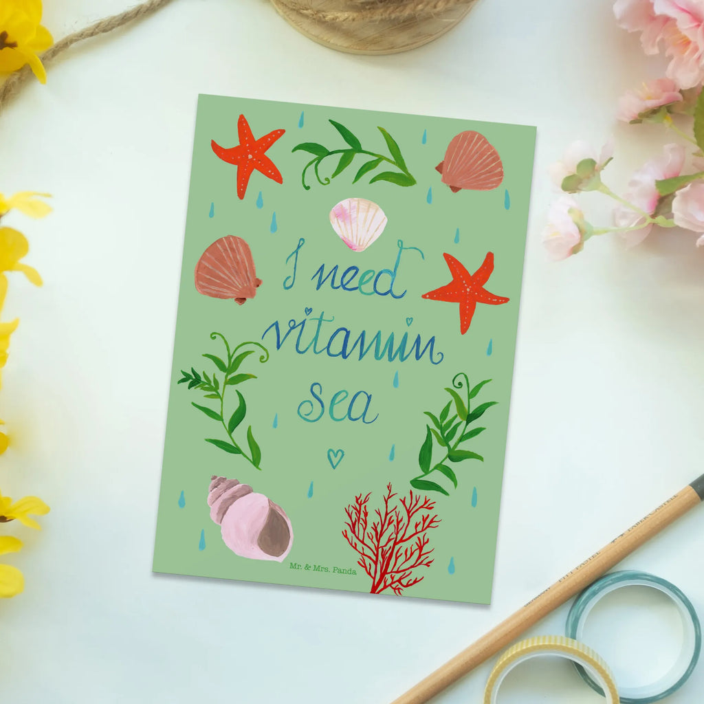 Postkarte Vitamin Sea Postkarte, Karte, Geschenkkarte, Grußkarte, Einladung, Ansichtskarte, Geburtstagskarte, Einladungskarte, Dankeskarte, Ansichtskarten, Einladung Geburtstag, Einladungskarten Geburtstag, Blumen Deko, Frühlings Deko, Sommer Deko, Dekoration, positive Botschaft, Naturliebhaber, Outdoor, Natur, Abenteuer, Vitamin Sea, See, Schwimmen Spruch, Schwimmer Geschenk, Strand Urlaub, Wasserratte Geschenk, Urlaub am Meer