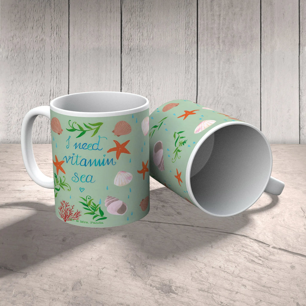 Tasse Vitamin Sea Tasse, Kaffeetasse, Teetasse, Becher, Kaffeebecher, Teebecher, Keramiktasse, Porzellantasse, Büro Tasse, Geschenk Tasse, Tasse Sprüche, Tasse Motive, Kaffeetassen, Tasse bedrucken, Designer Tasse, Cappuccino Tassen, Schöne Teetassen, Blumen Deko, Frühlings Deko, Sommer Deko, Dekoration, positive Botschaft, Naturliebhaber, Outdoor, Natur, Abenteuer, Vitamin Sea, See, Schwimmen Spruch, Schwimmer Geschenk, Strand Urlaub, Wasserratte Geschenk, Urlaub am Meer