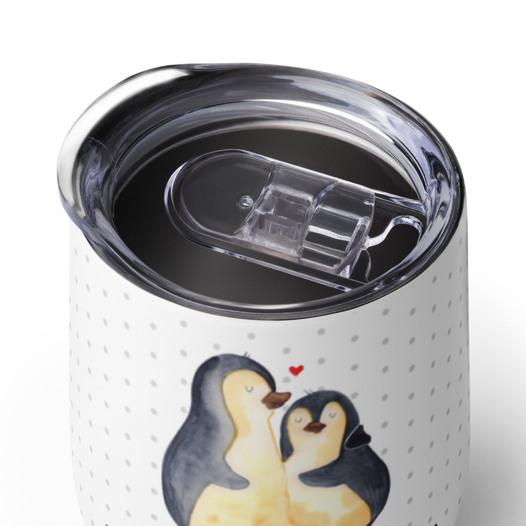 Personalisierter Weinbecher Pinguin umarmend Personalisierter Weinbecher, Personalisierter Glühwein Becher, Heißgetränke, Personalisierter Trinkbecher, Personalisierter Weinkelch, Personalisiertes Weingläser, hochwertiger Weinbecher, Weinbecher Reisen, Weinbecher unterwegs, Personalisertes Sommerglas, mit Namen, Wunschtext, Personalisierung, selbst bedrucken, Personalisiertes Weinglas, Pinguin, Liebe, Liebespaar, Liebesbeweis, Liebesgeschenk, Verlobung, Jahrestag, Hochzeitstag, Hochzeit, Hochzeitsgeschenk