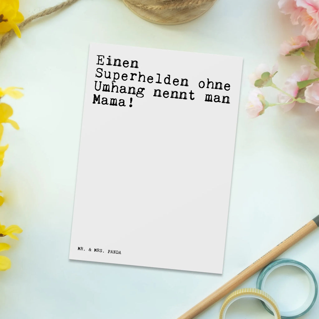 Postkarte Sprüche und Zitate Einen Superhelden ohne Umhang nennt man Mama! Postkarte, Karte, Geschenkkarte, Grußkarte, Einladung, Ansichtskarte, Geburtstagskarte, Einladungskarte, Dankeskarte, Ansichtskarten, Einladung Geburtstag, Einladungskarten Geburtstag, Spruch, Sprüche, lustige Sprüche, Weisheiten, Zitate, Spruch Geschenke, Spruch Sprüche Weisheiten Zitate Lustig Weisheit Worte