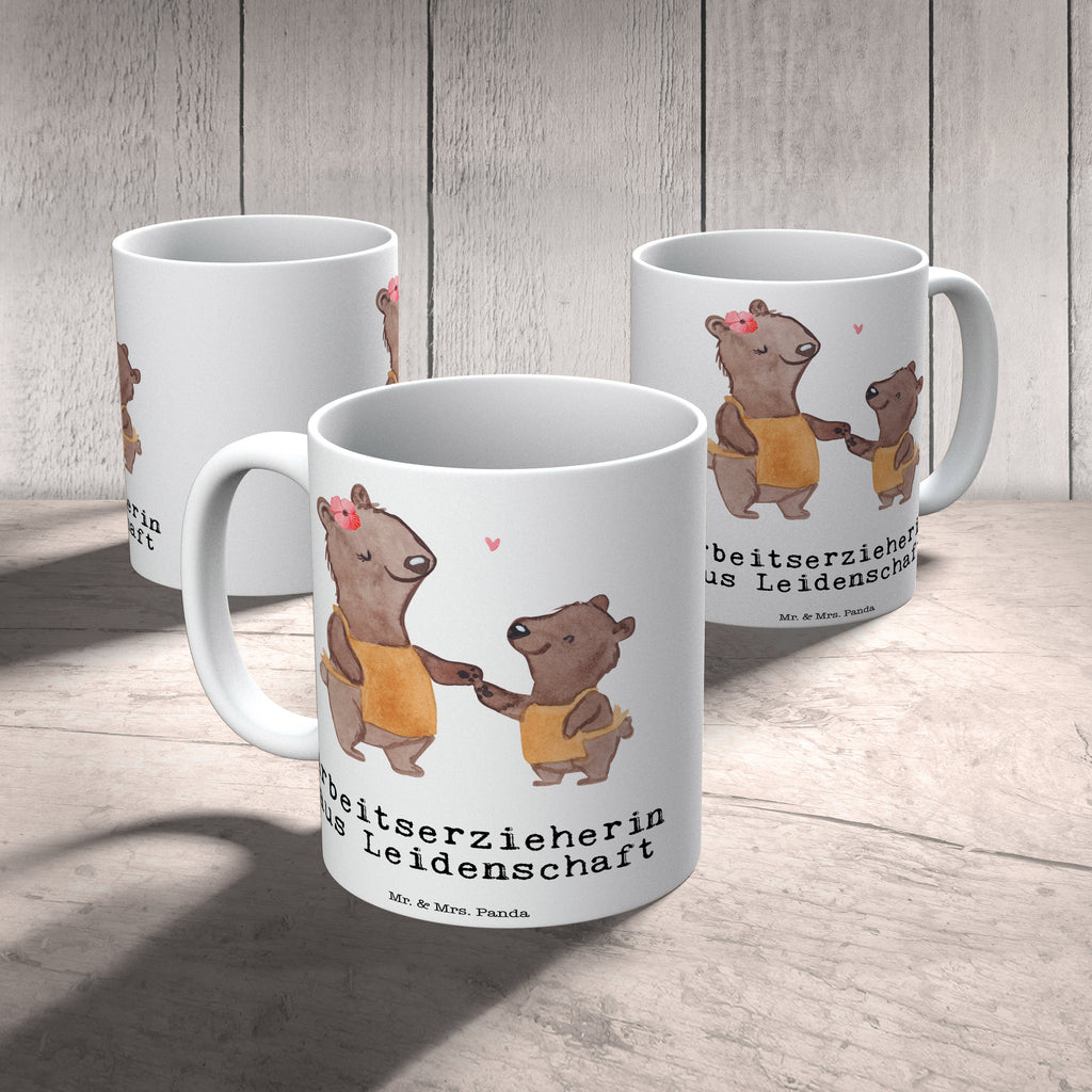 Tasse Arbeitserzieherin aus Leidenschaft Tasse, Kaffeetasse, Teetasse, Becher, Kaffeebecher, Teebecher, Keramiktasse, Porzellantasse, Büro Tasse, Geschenk Tasse, Tasse Sprüche, Tasse Motive, Kaffeetassen, Tasse bedrucken, Designer Tasse, Cappuccino Tassen, Schöne Teetassen, Beruf, Ausbildung, Jubiläum, Abschied, Rente, Kollege, Kollegin, Geschenk, Schenken, Arbeitskollege, Mitarbeiter, Firma, Danke, Dankeschön, Arbeitserzieherin, Arbeitspädagogin, Studium