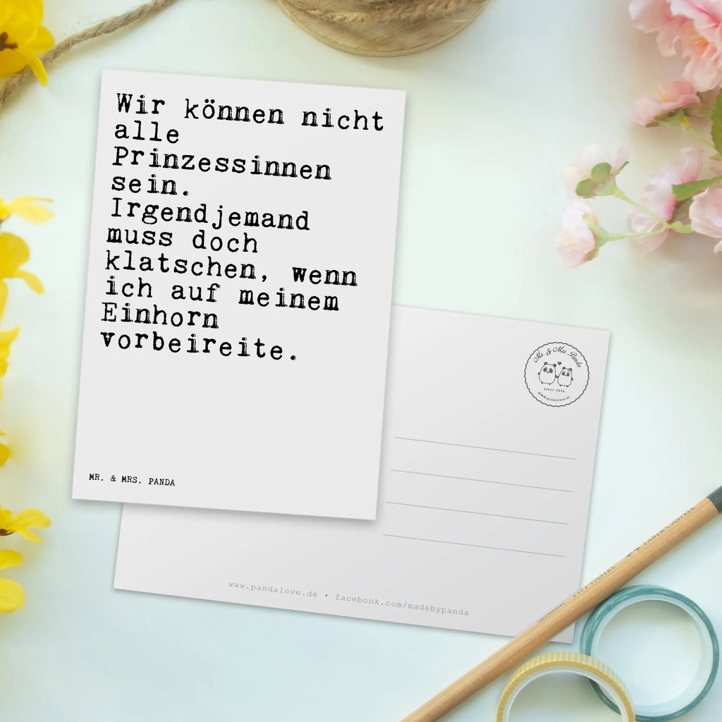 Postkarte Sprüche und Zitate Wir können nicht alle Prinzessinnen sein. Irgendjemand muss doch klatschen, wenn ich auf meinem Einhorn vorbeireite. Postkarte, Karte, Geschenkkarte, Grußkarte, Einladung, Ansichtskarte, Geburtstagskarte, Einladungskarte, Dankeskarte, Ansichtskarten, Einladung Geburtstag, Einladungskarten Geburtstag, Spruch, Sprüche, lustige Sprüche, Weisheiten, Zitate, Spruch Geschenke, Spruch Sprüche Weisheiten Zitate Lustig Weisheit Worte