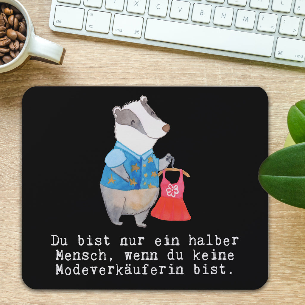 Mauspad Modeverkäuferin mit Herz Mousepad, Computer zubehör, Büroausstattung, PC Zubehör, Arbeitszimmer, Mauspad, Einzigartiges Mauspad, Designer Mauspad, Mausunterlage, Mauspad Büro, Beruf, Ausbildung, Jubiläum, Abschied, Rente, Kollege, Kollegin, Geschenk, Schenken, Arbeitskollege, Mitarbeiter, Firma, Danke, Dankeschön, Modeverkäuferin, Verkäuferin, Fashion Store